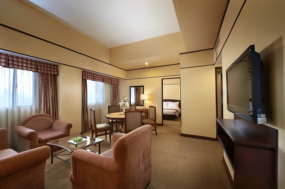 Berjaya Makati Hotel, Makati Berjaya Makati Hotel, Makati