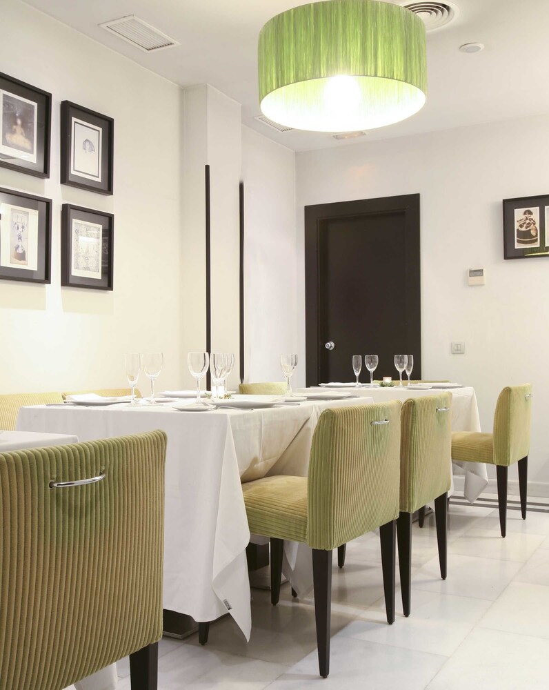 Hotel Meninas, Madrid Hotel Meninas, Madrid