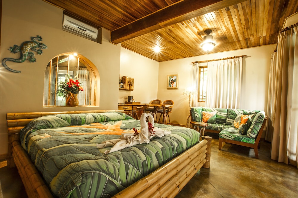 Lost Iguana Resort and Spa, La Fortuna Lost Iguana Resort and Spa, La Fortuna