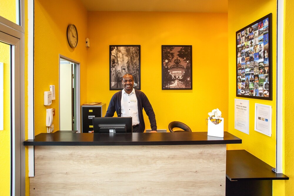 APPARTHOTEL Torcy, Paris APPARTHOTEL Torcy, Paris