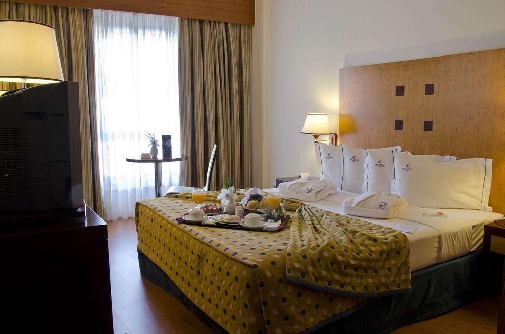 VIP Executive Santa Iria Hotel, Lisbon VIP Executive Santa Iria Hotel, Lisbon