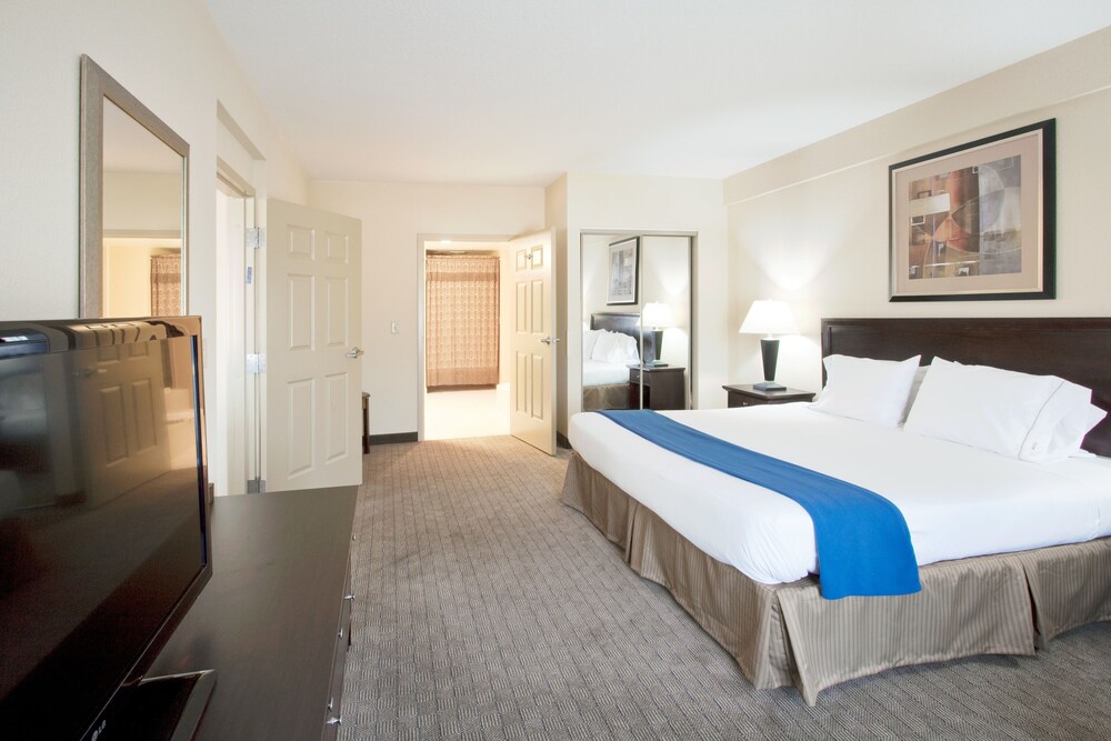 Holiday Inn Express Hotel & Suites Clearwater/Us 19 N, Clearwater Holiday Inn Express Hotel & Suites Clearwater/Us 19 N, Clearwater
