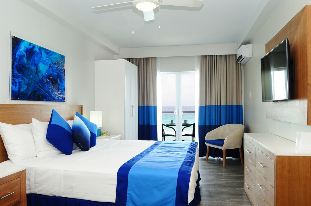 South Gap Hotel, Bridgetown South Gap Hotel, Bridgetown