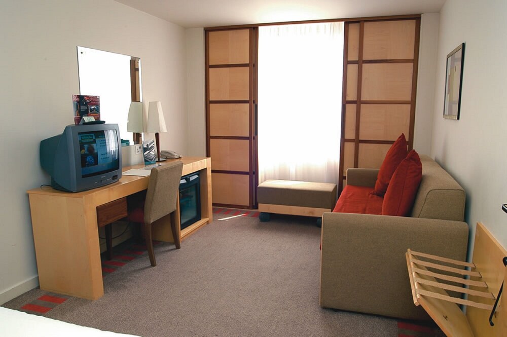 BRITANNIA NOTTINGHAM HOTEL, Nottingham BRITANNIA NOTTINGHAM HOTEL, Nottingham
