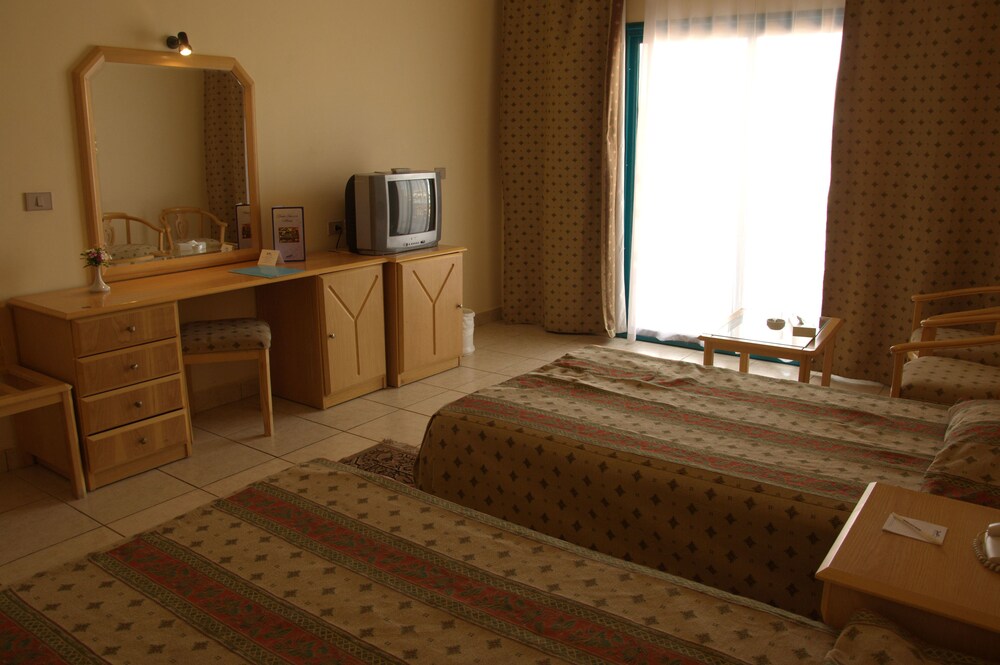 Sharm Cliff Resort, Sharm el-Sheikh Sharm Cliff Resort, Sharm el-Sheikh