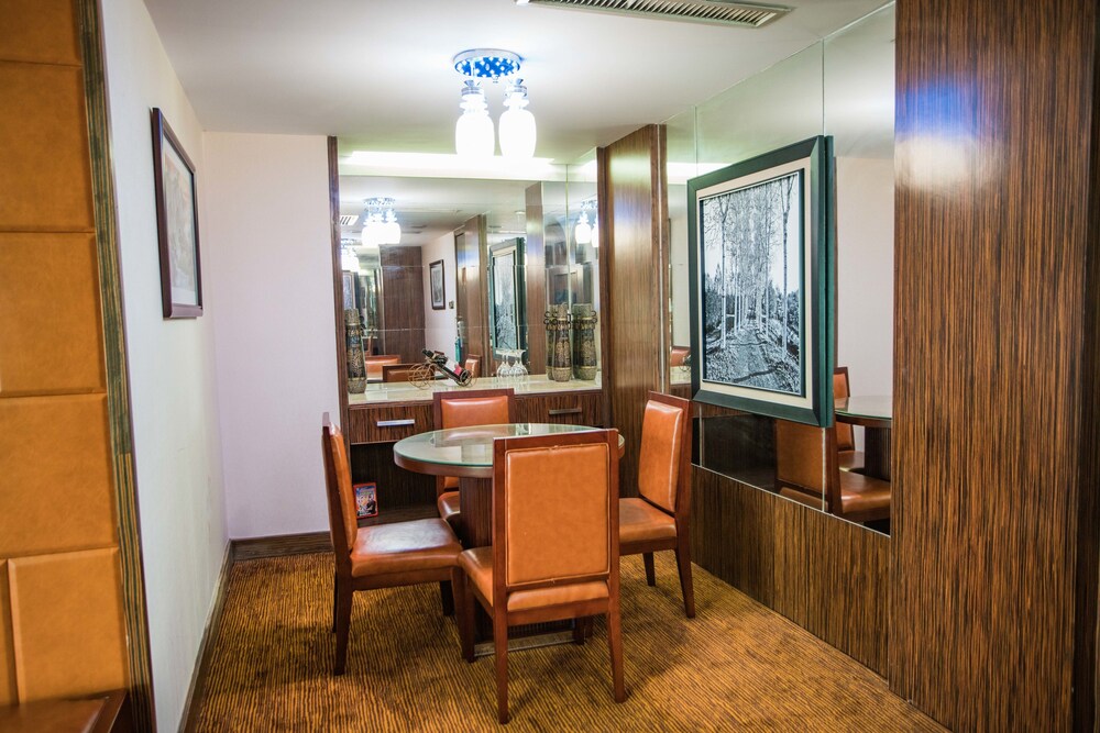 Nanyang King's Gate Hotel Nanyang King's Gate Hotel