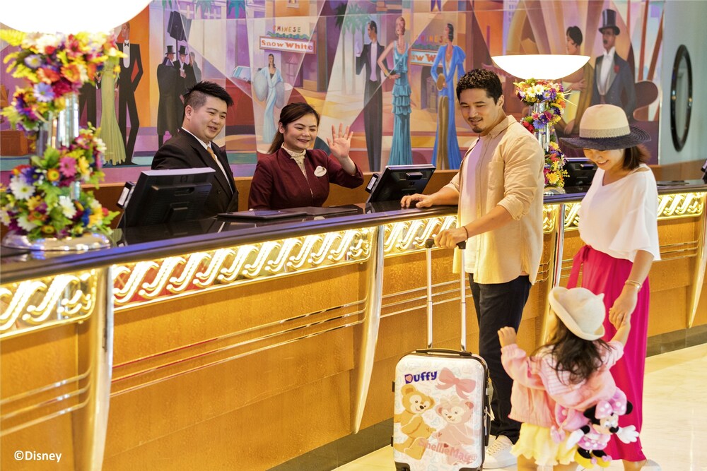 Disney's Hollywood Hotel, Hong Kong Disney's Hollywood Hotel, Hong Kong