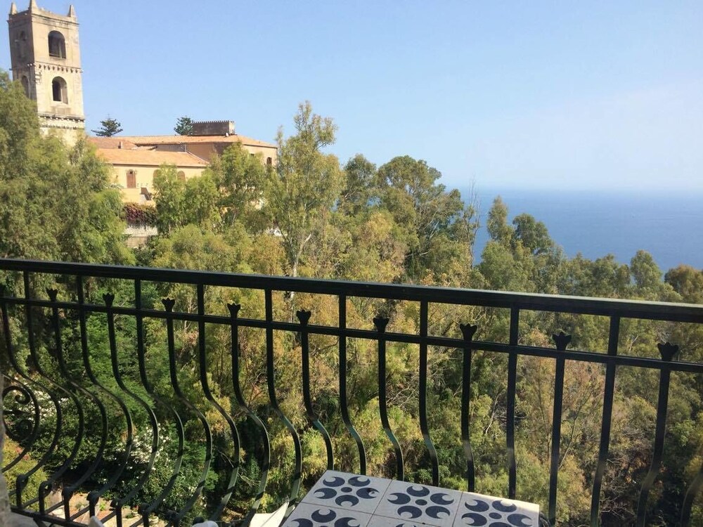 Hotel Villa Riis, Taormina Hotel Villa Riis, Taormina