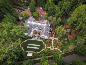 The Duke Mansion, Charlotte The Duke Mansion, Charlotte