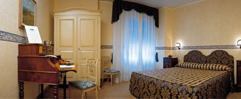 Hotel Duomo, Lake Garda Hotel Duomo, Lake Garda