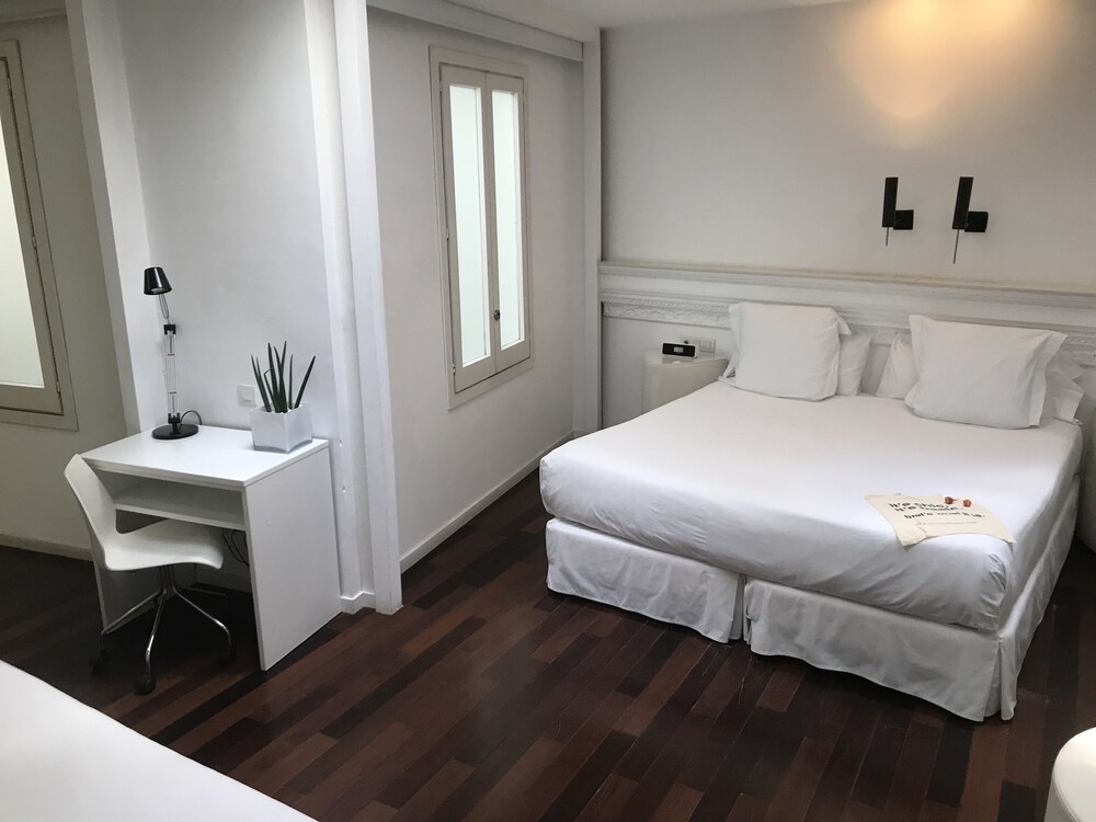 Chic & Basic Born Boutique Hotel, Barcelona Chic & Basic Born Boutique Hotel, Barcelona