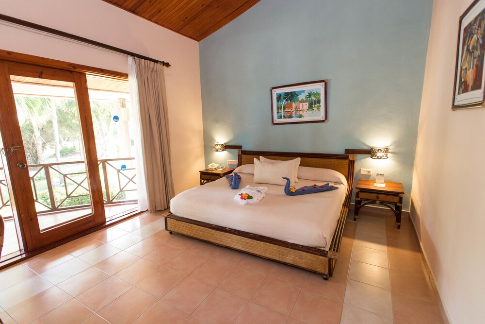 Natura Park Beach Ecoresort & Spa, Punta Cana Natura Park Beach Ecoresort & Spa, Punta Cana