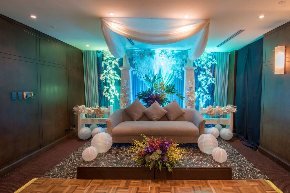 City Garden Hotel Makati, Makati City Garden Hotel Makati, Makati