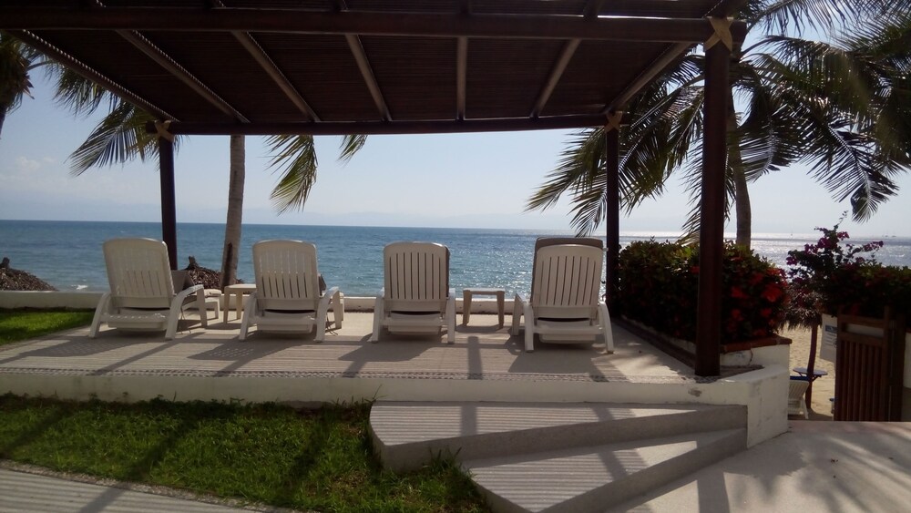 Vista Vallarta All Suites on the Beach, Puerto Vallarta Vista Vallarta All Suites on the Beach, Puerto Vallarta