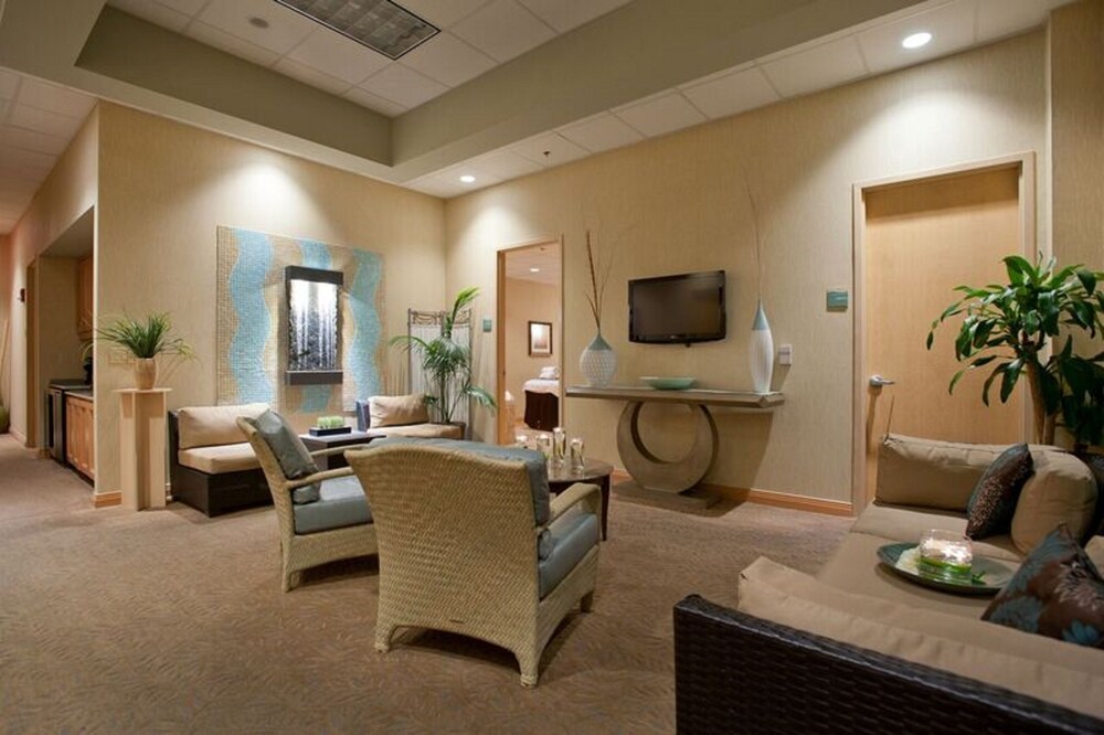 Embassy Suites by Hilton Charlotte-Concord-Golf Resort & Spa, Concord Embassy Suites by Hilton Charlotte-Concord-Golf Resort & Spa, Concord