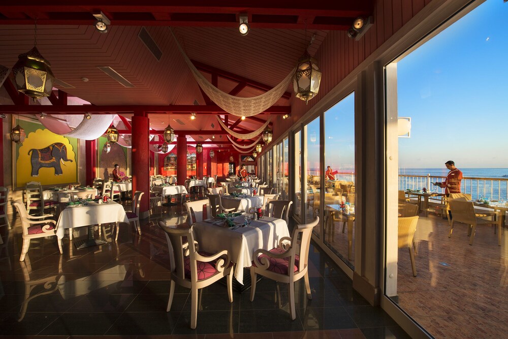 Reef Oasis Beach Resort - All-Inclusive, Sharm el-Sheikh Reef Oasis Beach Resort - All-Inclusive, Sharm el-Sheikh