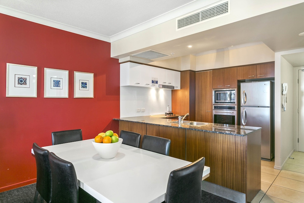 Mantra Towers of Chevron, Gold Coast Mantra Towers of Chevron, Gold Coast