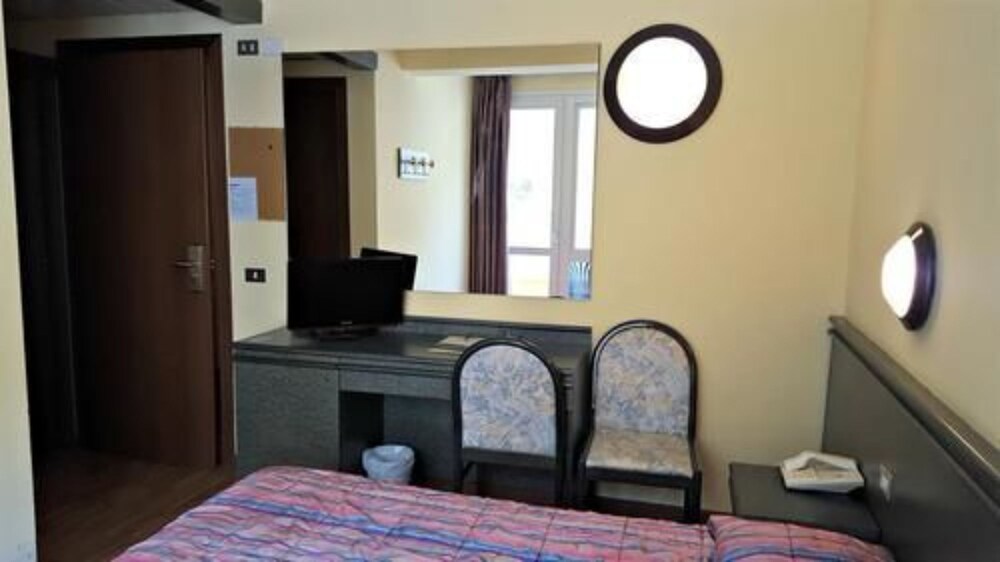 Hotel Internazionale, Lake Garda Hotel Internazionale, Lake Garda