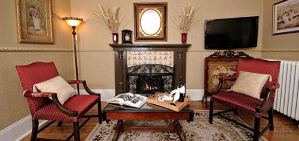 Auberge McGee's Inn, Ottawa Auberge McGee's Inn, Ottawa