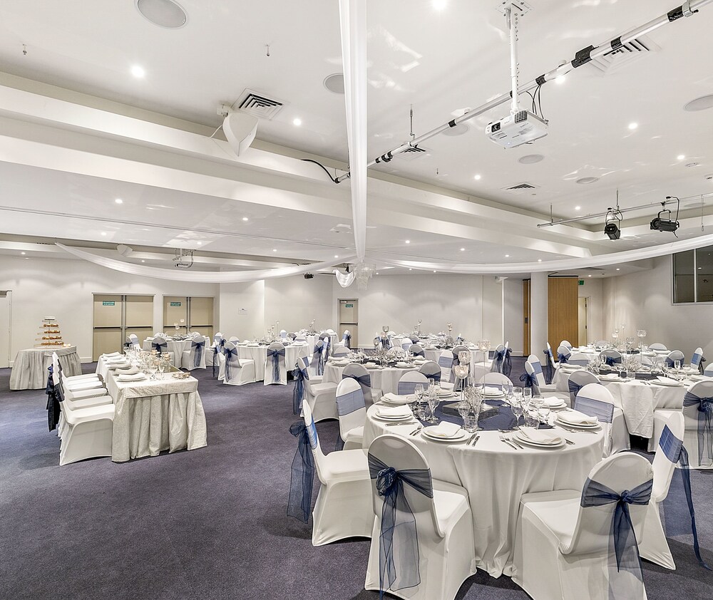 Oaks Resort and Spa Hervey Bay, Hervey Bay Oaks Resort and Spa Hervey Bay, Hervey Bay