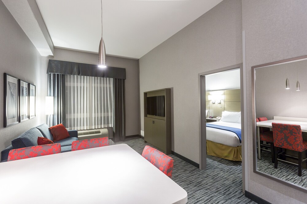 Holiday Inn Express Hotel & Suites Riverport Richmond, Vancouver Holiday Inn Express Hotel & Suites Riverport Richmond, Vancouver