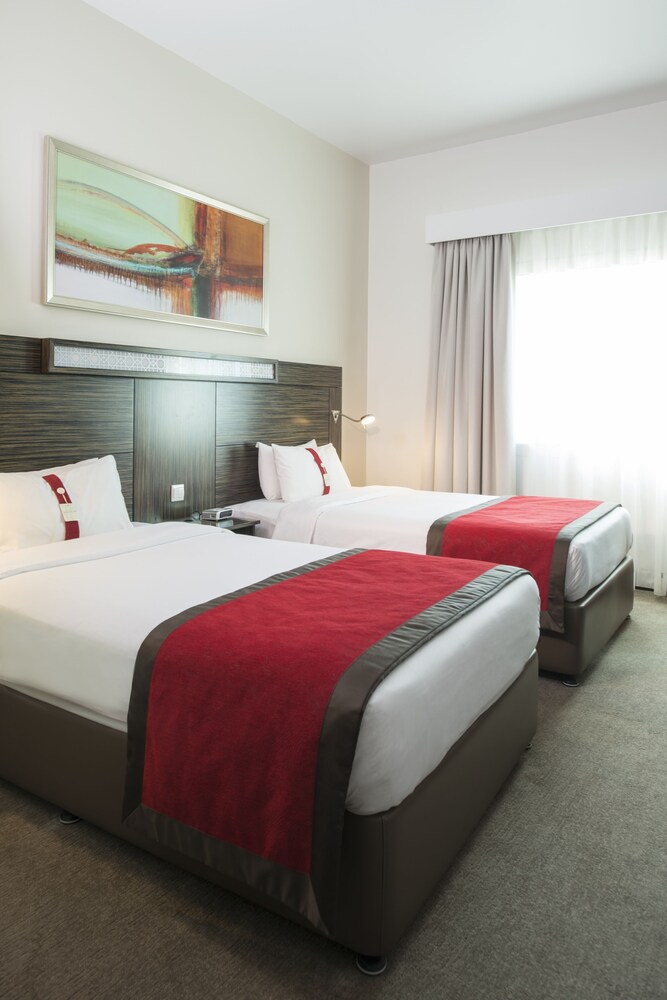 Holiday Inn Express Dubai, Internet City, Dubai Holiday Inn Express Dubai, Internet City, Dubai