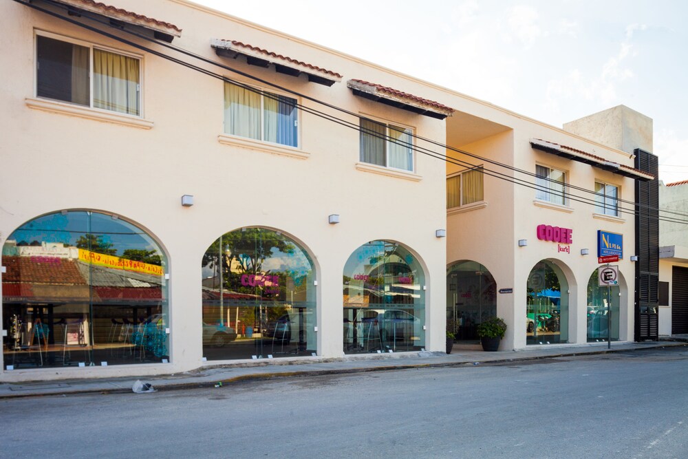 Nina Hotel & Beach Club by Tukan, Playa del Carmen Nina Hotel & Beach Club by Tukan, Playa del Carmen