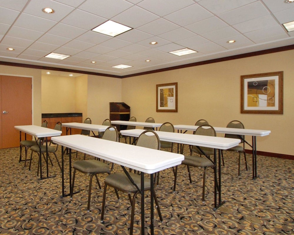 Comfort Suites Southport, Indianapolis Comfort Suites Southport, Indianapolis