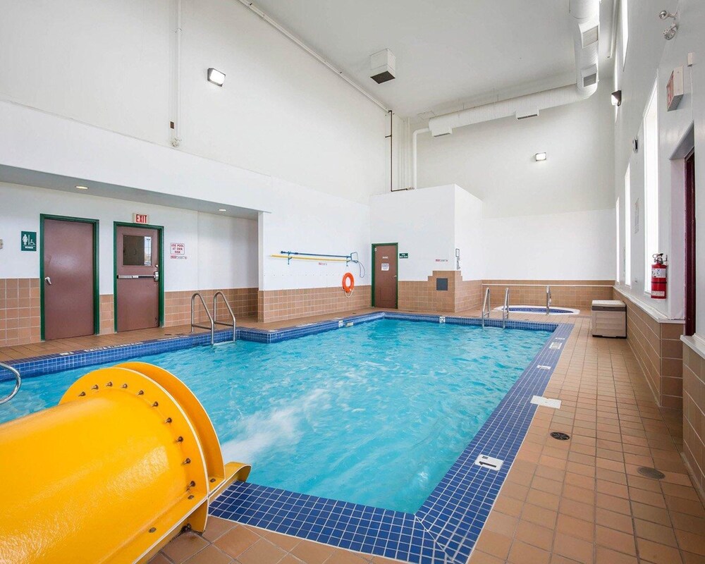 Quality Inn And Suites Lethbridge, Lethbridge Quality Inn And Suites Lethbridge, Lethbridge