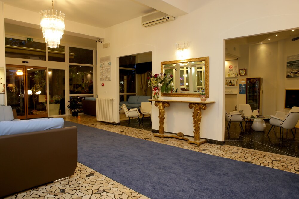New Hotel Jolie, Rimini New Hotel Jolie, Rimini