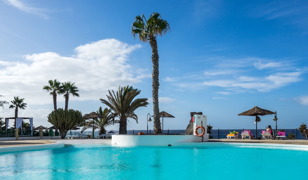 Apartamentos Blue Sea Costa Teguise Beach, Lanzarote Apartamentos Blue Sea Costa Teguise Beach, Lanzarote