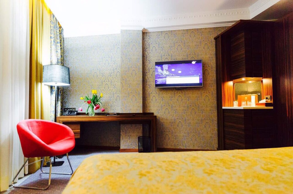 Club Royal Park Hotel, Chişinău Club Royal Park Hotel, Chişinău