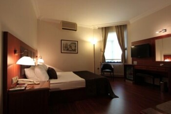 Vardar Palace Hotel, Istanbul Vardar Palace Hotel, Istanbul