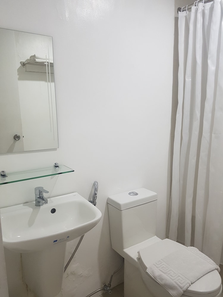 BSA Tower Serviced Residences, Makati BSA Tower Serviced Residences, Makati