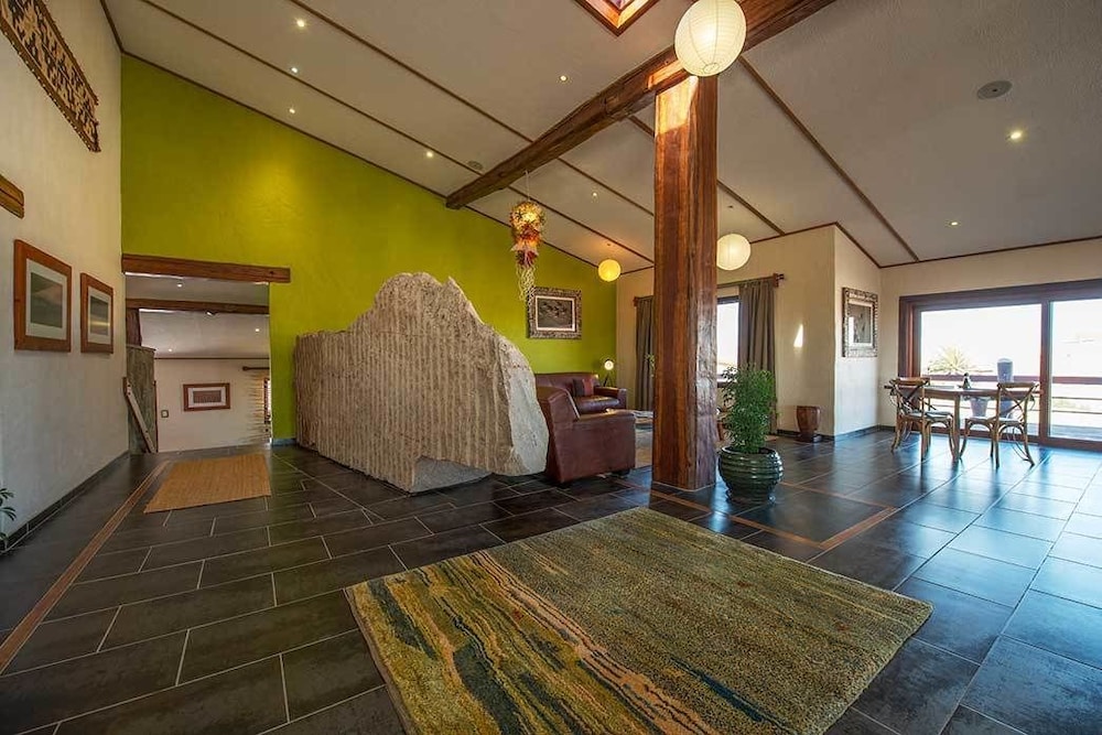 Desert Breeze Lodge, Swakopmund Desert Breeze Lodge, Swakopmund