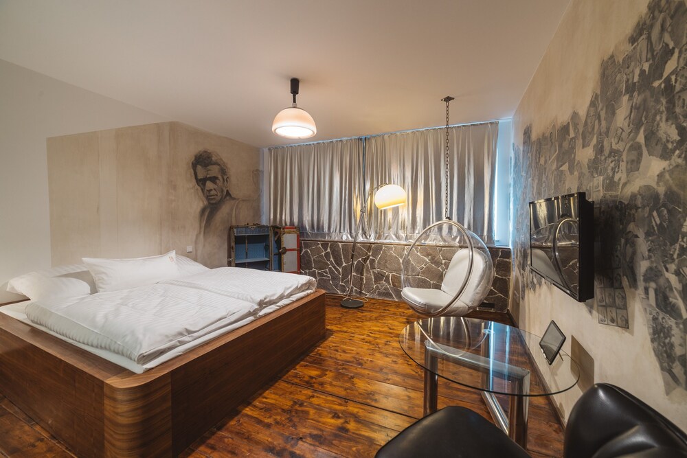 18Arts Hotel, Cologne 18Arts Hotel, Cologne