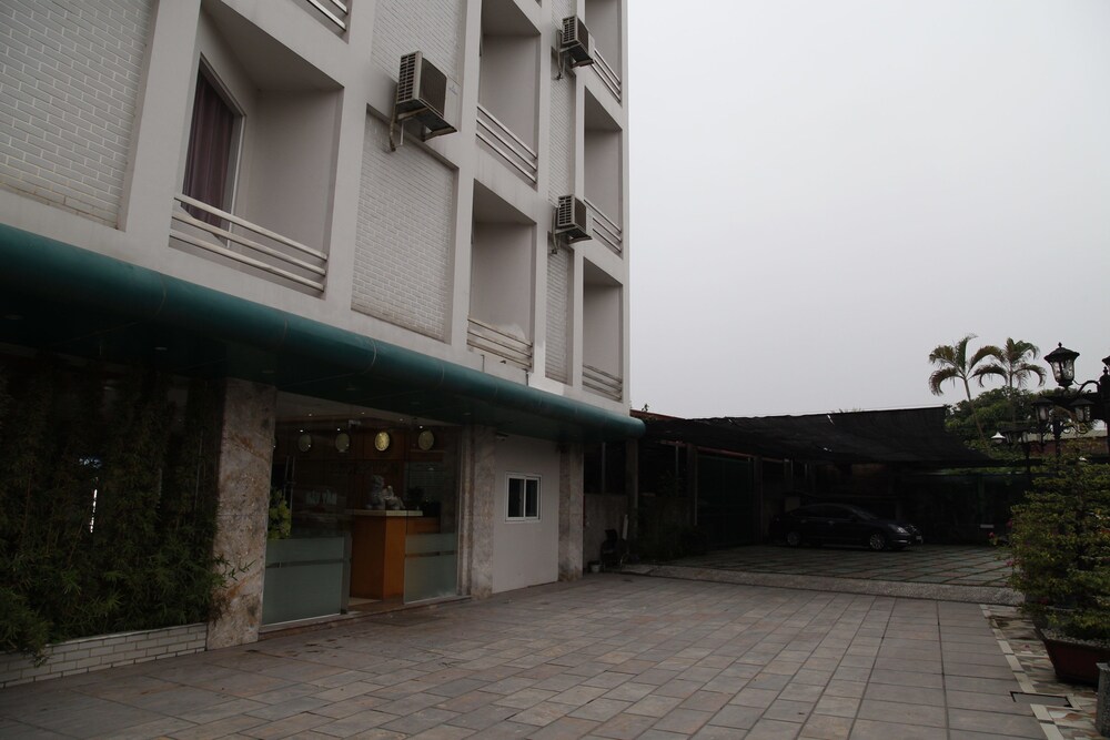 Nam Phong Hotel, Haiphong Nam Phong Hotel, Haiphong