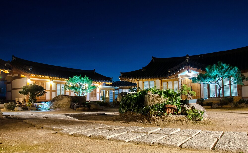 Hanok1st, Gyeongju Hanok1st, Gyeongju