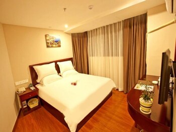 GreenTree Inn Zhuhai Jinwan District Changlong Aviation New City Hotel, Zhuhai GreenTree Inn Zhuhai Jinwan District Changlong Aviation New City Hotel, Zhuhai