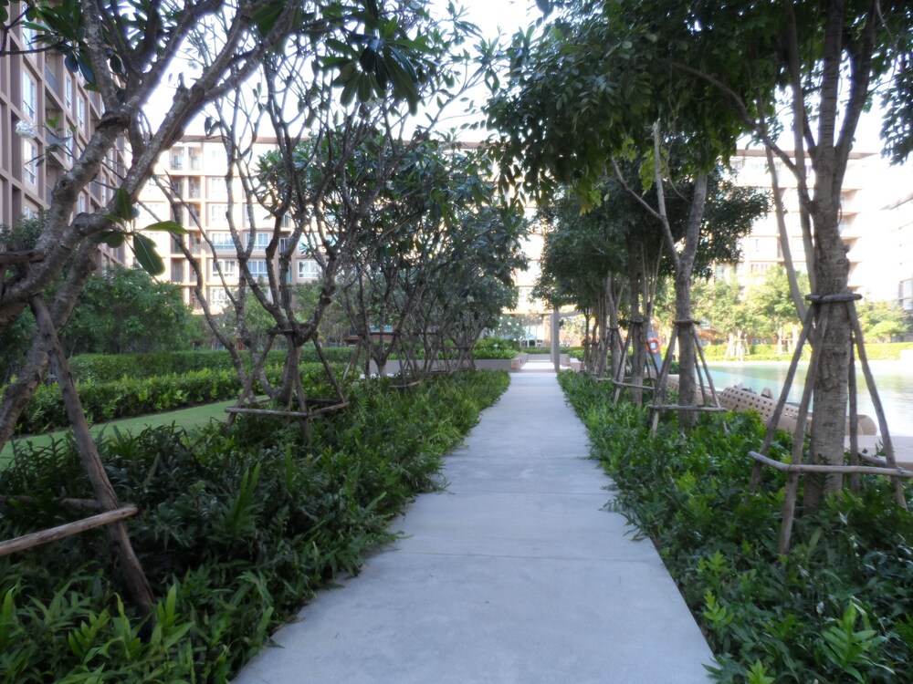 Baan Thew Lom By Woranan, Chaam Baan Thew Lom By Woranan, Chaam