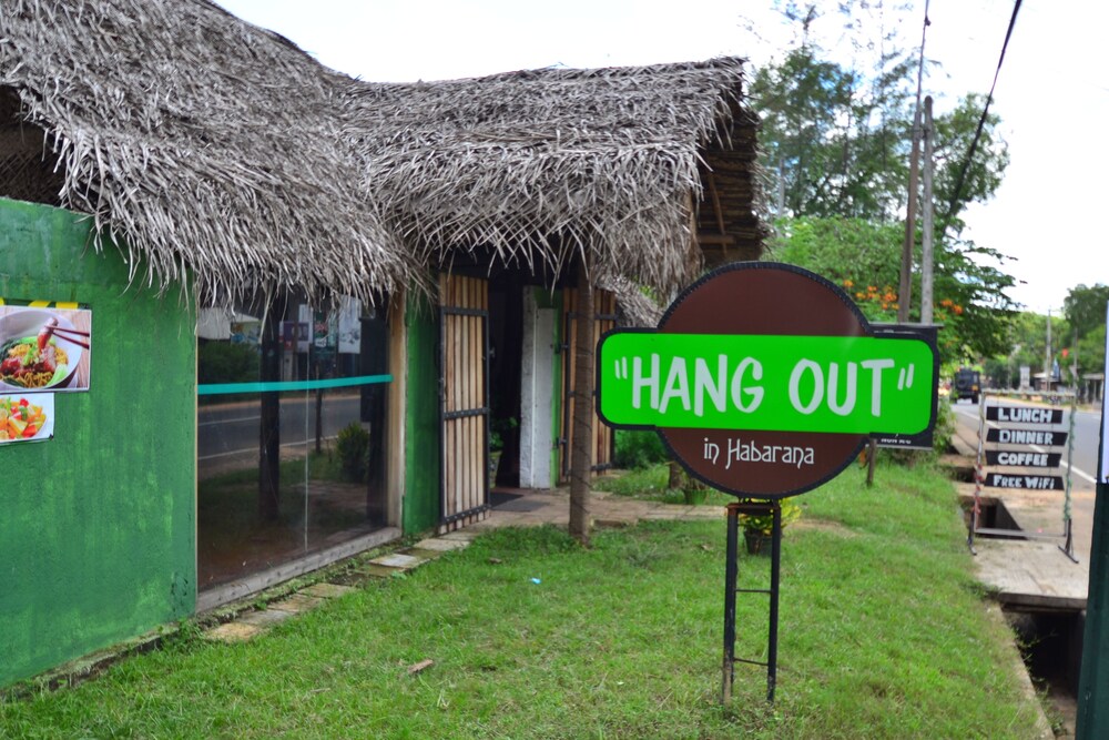 Hangout Habarana, Habarana Hangout Habarana, Habarana
