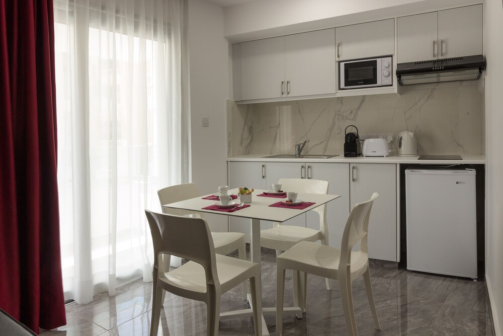 Art & Wine Studios and Apts, Larnaca Art & Wine Studios and Apts, Larnaca