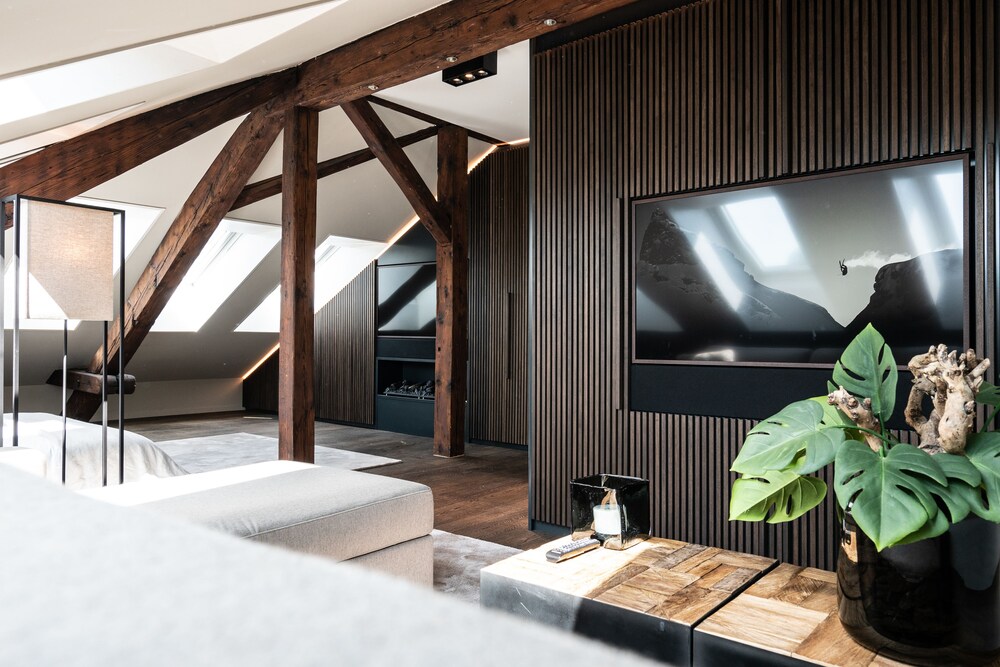 Airhome Limmatquai River View Apartment, Zurich Airhome Limmatquai River View Apartment, Zurich