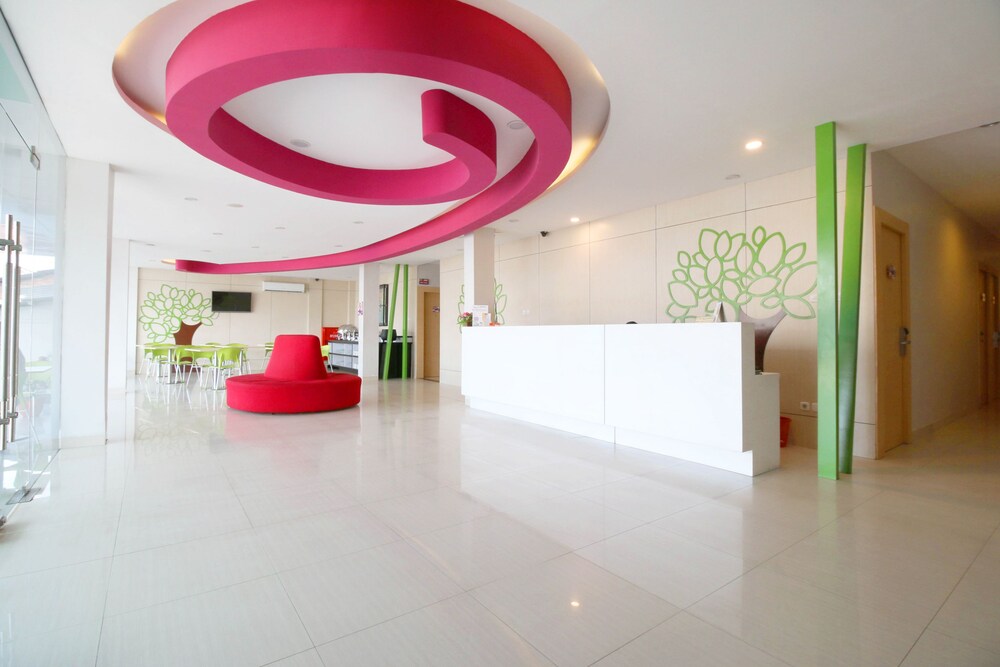 Airy Tampan HR Soebrantas KM 11,5 Pekanbaru, Pekanbaru Airy Tampan HR Soebrantas KM 11,5 Pekanbaru, Pekanbaru