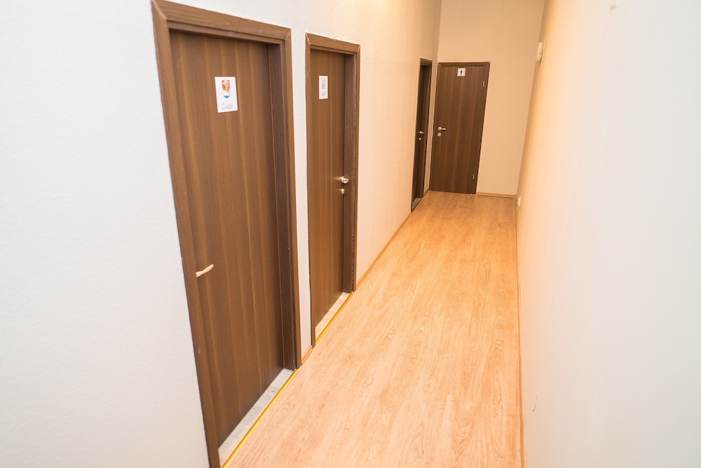 Hostel Kings n' Queens, Zagreb Hostel Kings n' Queens, Zagreb