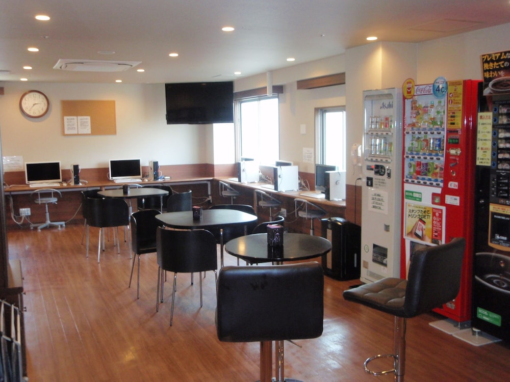 Capsule Hotel Kobe Sannomiya - Caters to men, Kobe Capsule Hotel Kobe Sannomiya - Caters to men, Kobe