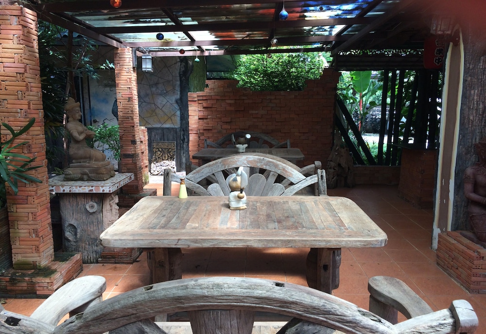 Himawari Restaurant & Cottage, Khon Kaen Himawari Restaurant & Cottage, Khon Kaen