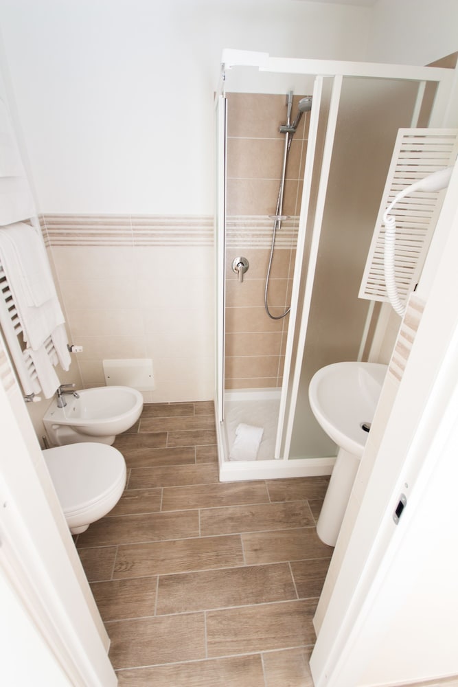 Emily Rooms, San Remo Emily Rooms, San Remo