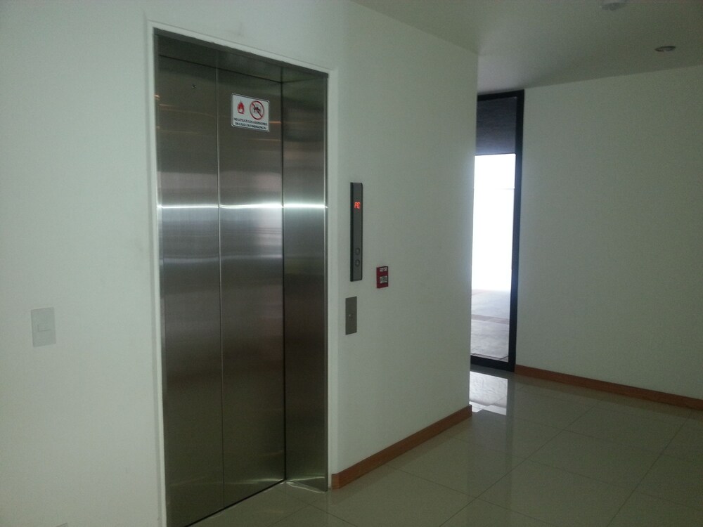 Suites Metropoli Edificio Torino, Quito Suites Metropoli Edificio Torino, Quito
