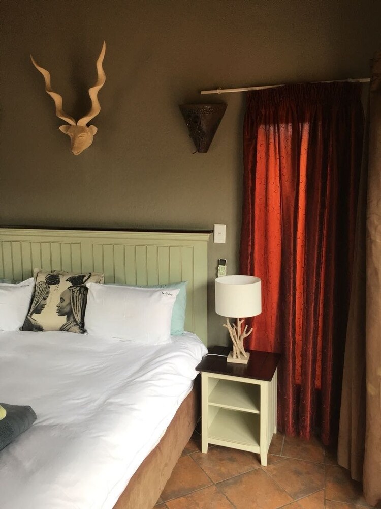 Ujabule Lodge, Hoedspruit Ujabule Lodge, Hoedspruit